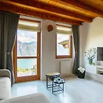 Apartment L'angolo Di